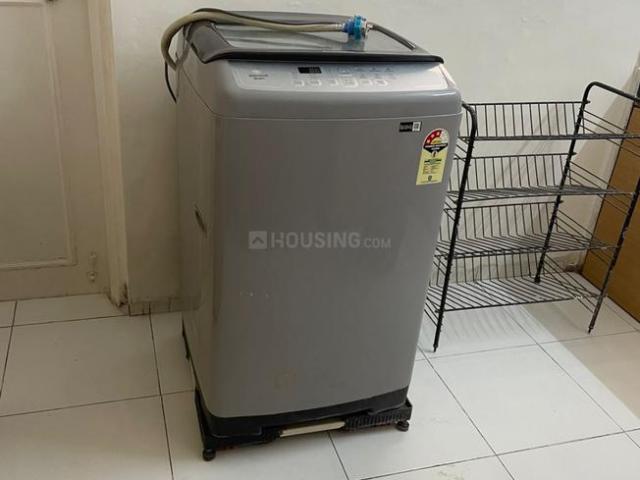 2 BHK Apartment in Wadgaon Sheri for resale Pune. The reference number is 20983723