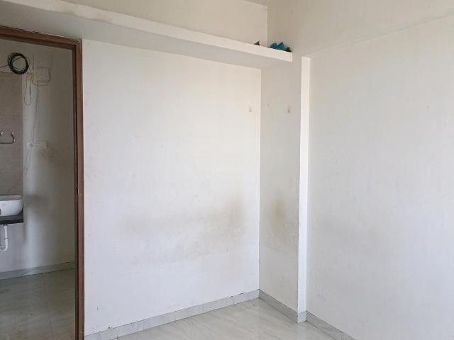 2 BHK Apartment in Wadgaon Sheri for resale Pune. The reference number is 20312180