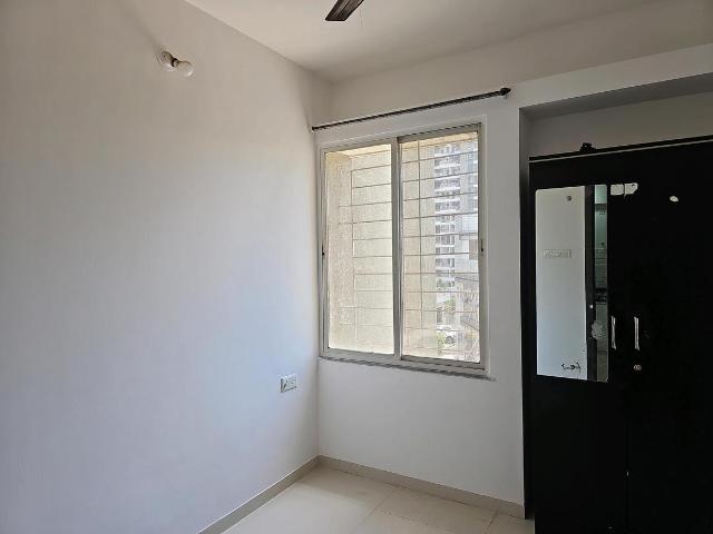 2 BHK Apartment in Wagholi for rent Pune. The reference number is 20146217