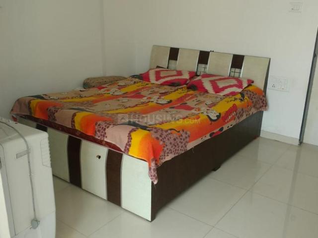 2 BHK Apartment in Wakad for rent Pune. The reference number is 18875517
