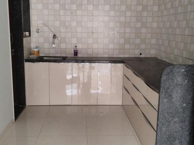 2 BHK Apartment in Wakad for rent Pune. The reference number is 18995323
