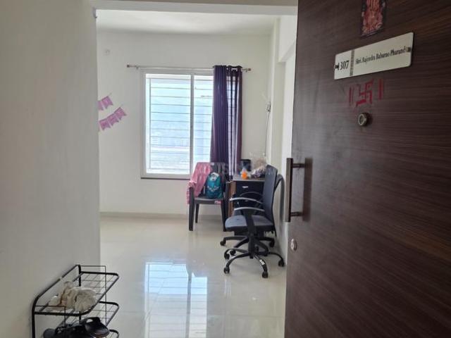 2 BHK Apartment in Wakad for rent Pune. The reference number is 19844970