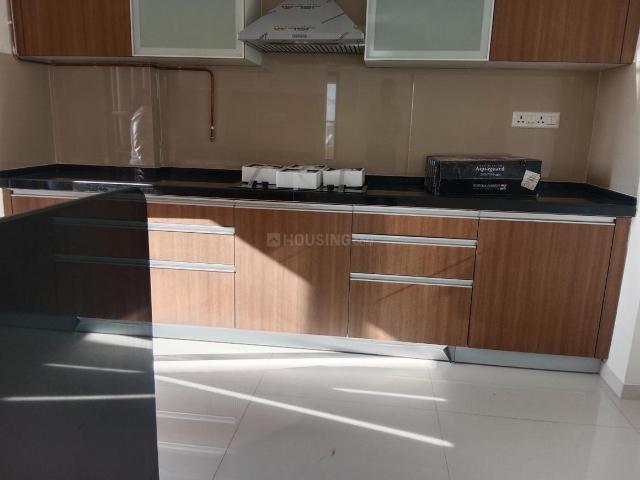 2 BHK Apartment in Wakad for rent Pune. The reference number is 20079044