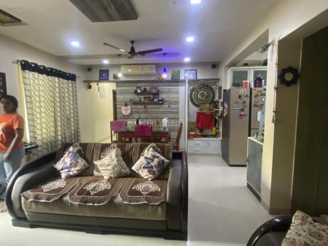 2 BHK Apartment in Wakad for rent Pune. The reference number is 20039381