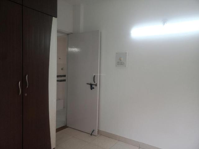 2 BHK Apartment in Wakad for rent Pune. The reference number is 20100482