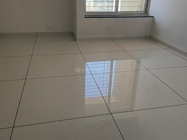 2 BHK Apartment in Wakad for rent Pune. The reference number is 20247726
