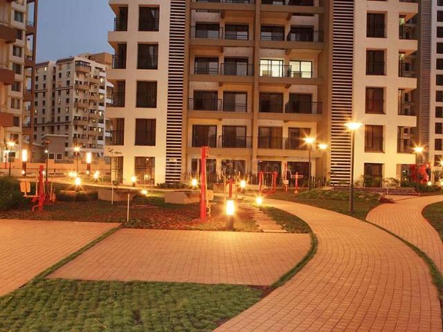 2 BHK Apartment in Wakad for rent Pune. The reference number is 20376593
