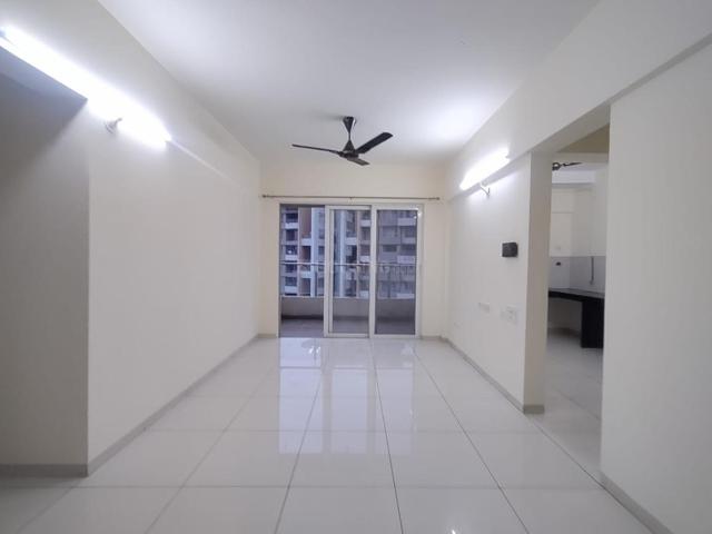 2 BHK Apartment in Wakad for rent Pune. The reference number is 20317282