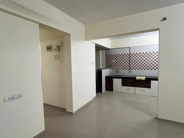 2 BHK Apartment in Wakad for rent Pune. The reference number is 20335054