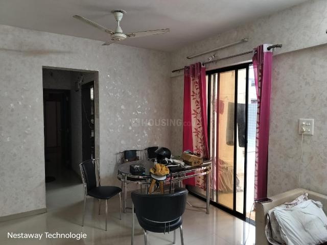 2 BHK Apartment in Wakad for rent Pune. The reference number is 20498172