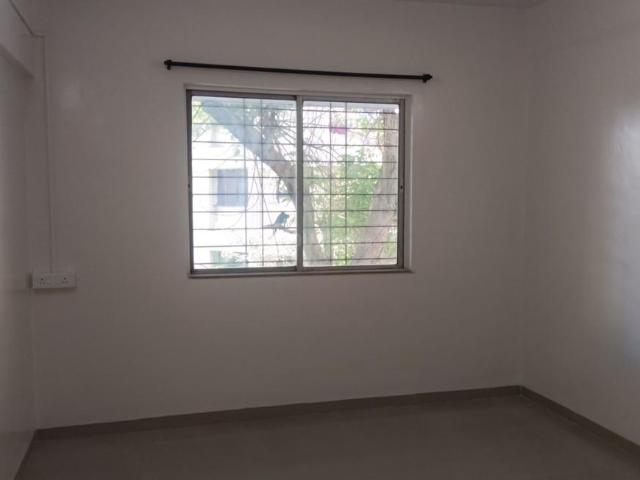 2 BHK Apartment in Wakad for rent Pune. The reference number is 20526581