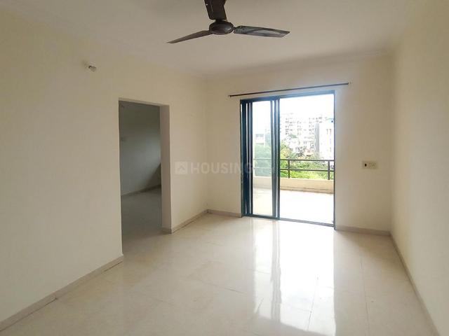 2 BHK Apartment in Wakad for rent Pune. The reference number is 20529552