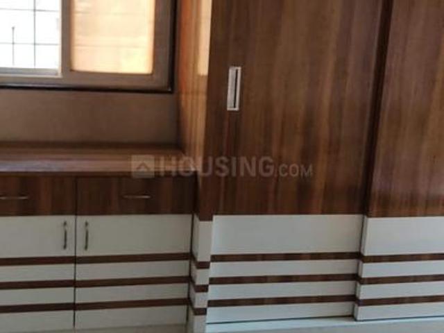 2 BHK Apartment in Wakad for rent Pune. The reference number is 20648186