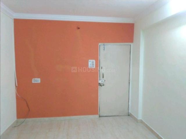 2 BHK Apartment in Wakad for rent Pune. The reference number is 20673639