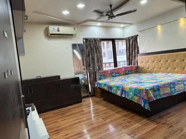 2 BHK Apartment in Wakad for rent Pune. The reference number is 20765816
