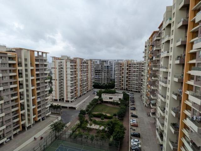 2 BHK Apartment in Wakad for rent Pune. The reference number is 20724979