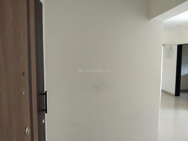 2 BHK Apartment in Wakad for rent Pune. The reference number is 20805774