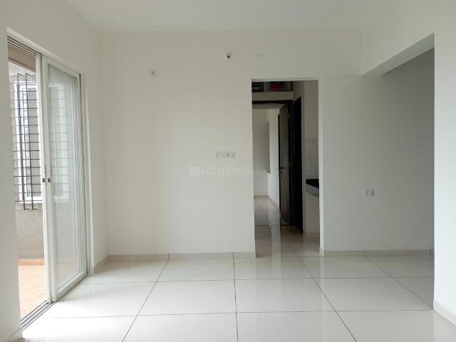 2 BHK Apartment in Wakad for resale Pune. The reference number is 19640164