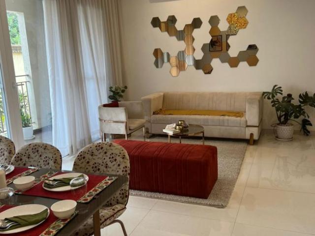 2 BHK Apartment in Wakad for resale Pune. The reference number is 9808853