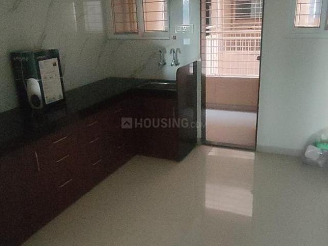 2 BHK Apartment in Warje for rent Pune. The reference number is 18709904