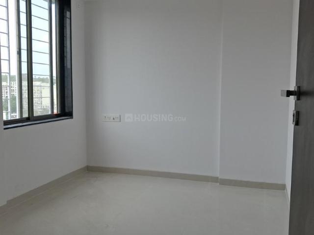 2 BHK Apartment in Warje for resale Pune. The reference number is 20657429