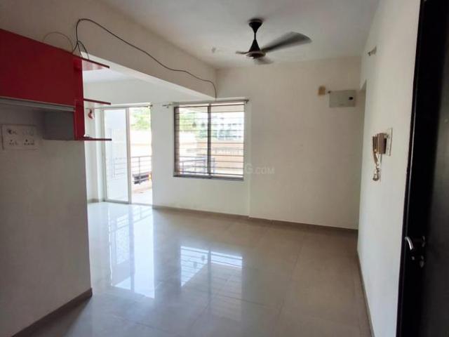 2 BHK Apartment in Warje for resale Pune. The reference number is 20789107