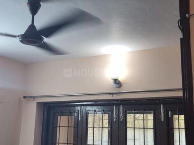 2 BHK Apartment in West Mambalam for rent Chennai. The reference number is 20705864