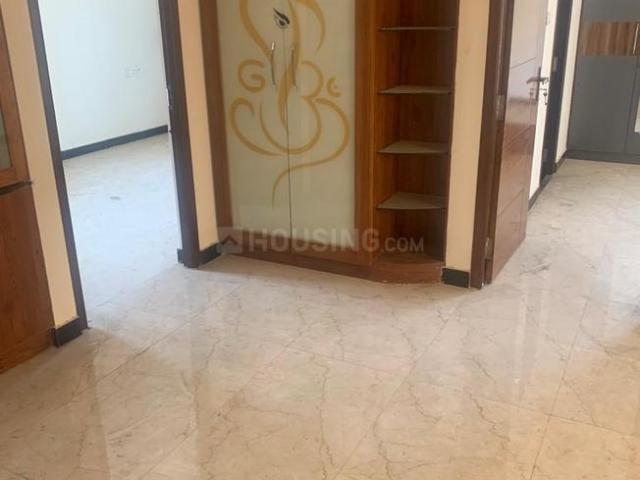 2 BHK Apartment in West Mambalam for resale Chennai. The reference number is 11406324