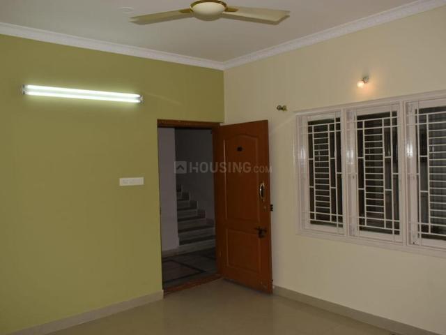 2 BHK Apartment in Whitefield for rent Bengaluru. The reference number is 20564441