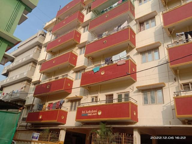 2 BHK Apartment in Whitefield for rent Bengaluru. The reference number is 20661721