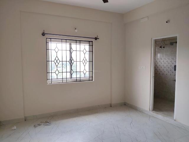 2 BHK Apartment in Whitefield for rent Bengaluru. The reference number is 20675134