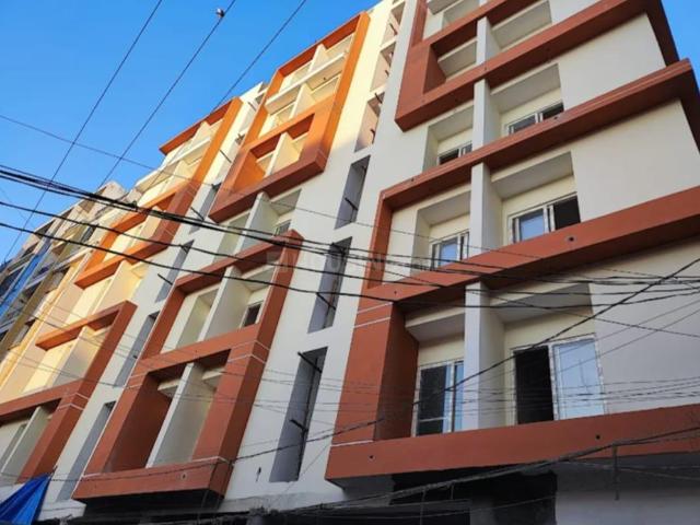 2 BHK Apartment in Toli Chowki for resale Hyderabad. The reference number is 20424217