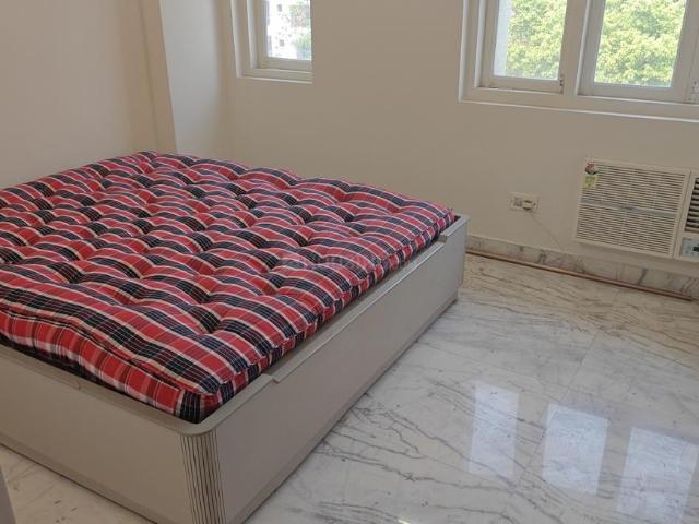 2 BHK Apartment in Tollygunge for rent Kolkata. The reference number is 19564274