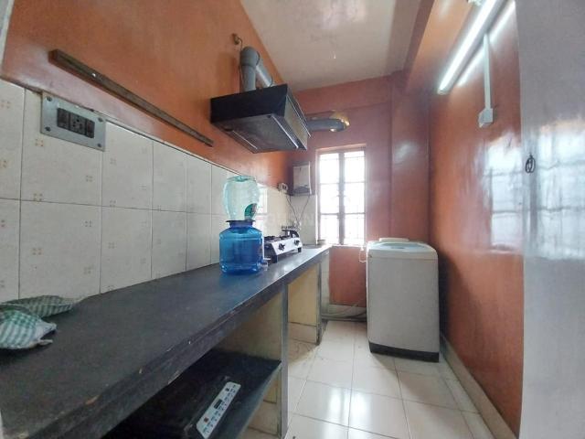 2 BHK Apartment in Tollygunge for rent Kolkata. The reference number is 21002169