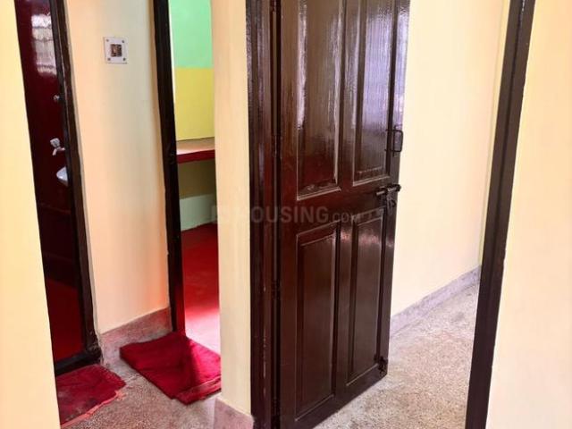 2 BHK Apartment in Tollygunge for resale Kolkata. The reference number is 19695414