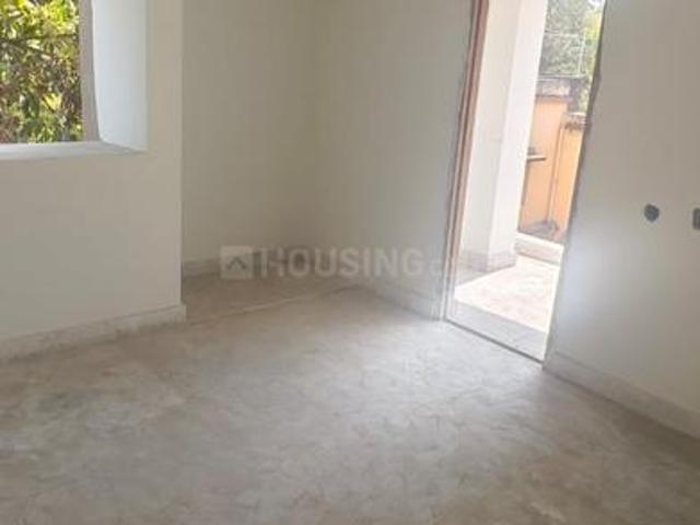2 BHK Apartment in Tollygunge for resale Kolkata. The reference number is 19774828