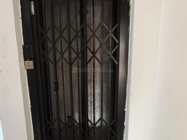 2 BHK Apartment in Tollygunge for resale Kolkata. The reference number is 19250202