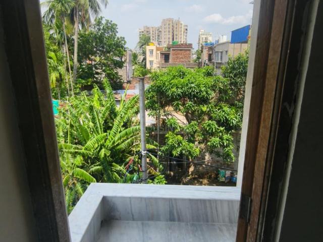 2 BHK Apartment in Tollygunge for resale Kolkata. The reference number is 20758906