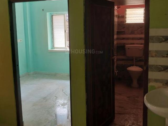 2 BHK Apartment in Tollygunge for resale Kolkata. The reference number is 20141400