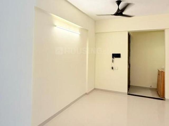 2 BHK Apartment in Tathawade for rent Pune. The reference number is 20410421
