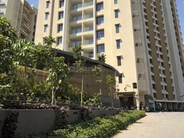 2 BHK Apartment in Tathawade for rent Pune. The reference number is 20046011