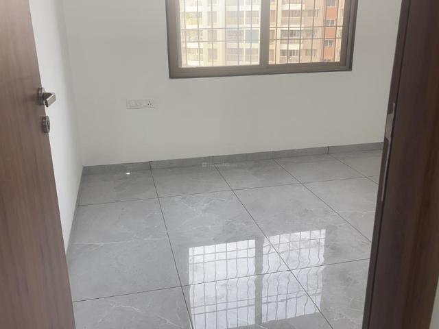 2 BHK Apartment in Tathawade for rent Pune. The reference number is 20376353