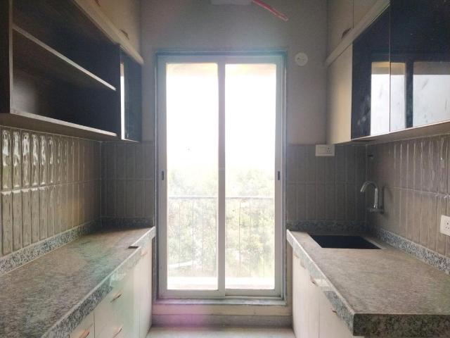 2 BHK Apartment in Taloja for resale Navi Mumbai. The reference number is 18740756