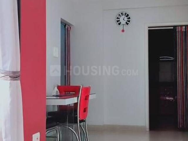 2 BHK Apartment in Tangra for rent Kolkata. The reference number is 19507171
