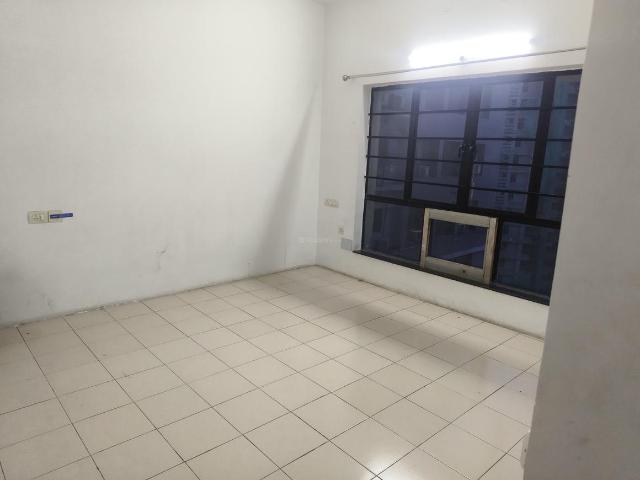 2 BHK Apartment in Tangra for rent Kolkata. The reference number is 19919672