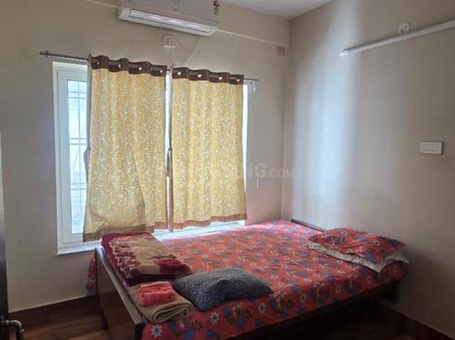 2 BHK Apartment in Tangra for resale Kolkata. The reference number is 20142583