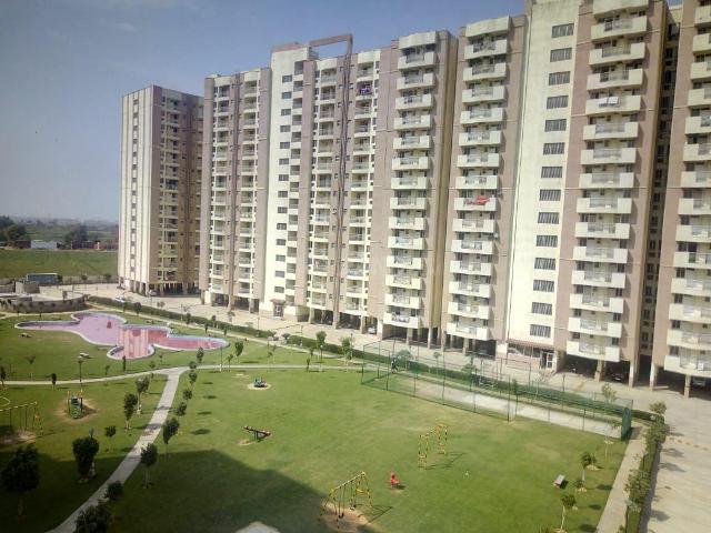 2 BHK Apartment in Tapukara for resale Alwar Bypass Road Bhiwadi. The reference number is 18775129