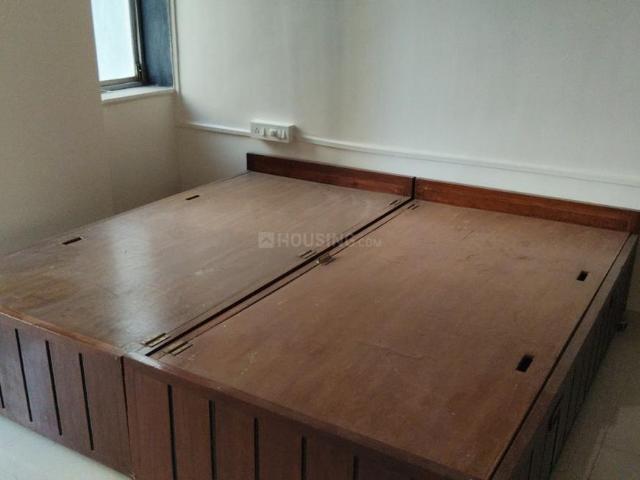 2 BHK Apartment in Tardeo for rent Mumbai. The reference number is 20468400