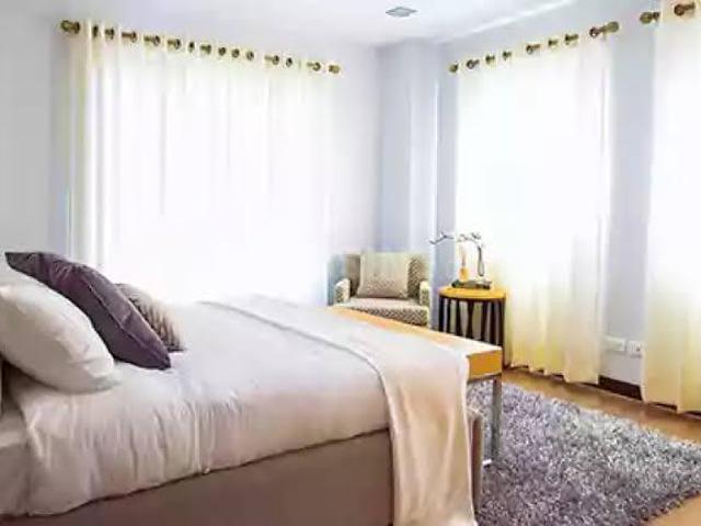 2 BHK Apartment in Tardeo for resale Mumbai. The reference number is 14121894