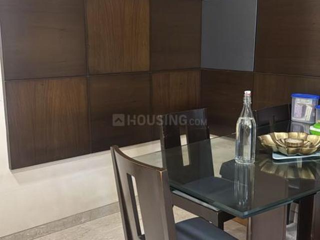 2 BHK Apartment in Tardeo for resale Mumbai. The reference number is 19892750